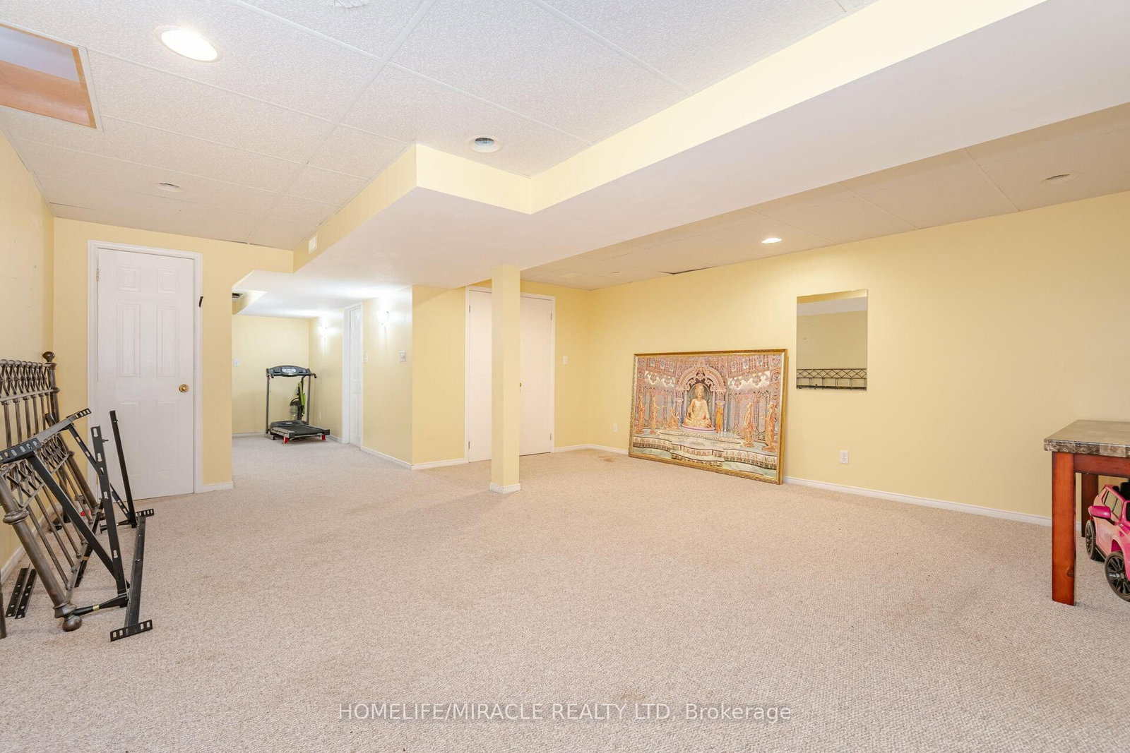 Listing Image 34