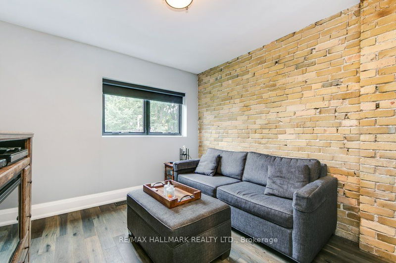 65 Coady Ave  Toronto, M4M 2Y9 | Image 18