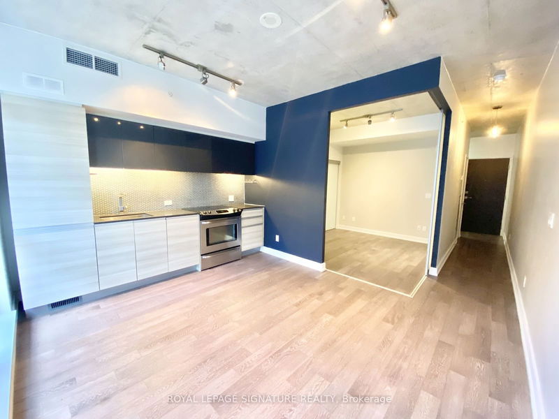 home for lease on 325-1190 Dundas Street E