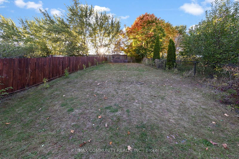 73 McSweeney Cres  Ajax, L1T 4G2 | Image 26