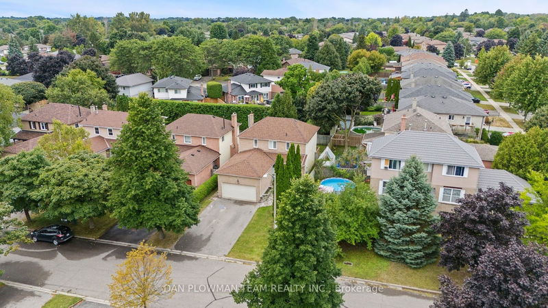 14 Firwood Ave  Clarington, L1E 1P5 | Image 33