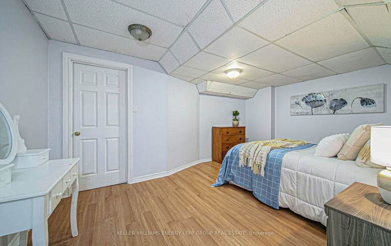 410 Carnwith Dr E Whitby, L1M 0A8 | Image 22