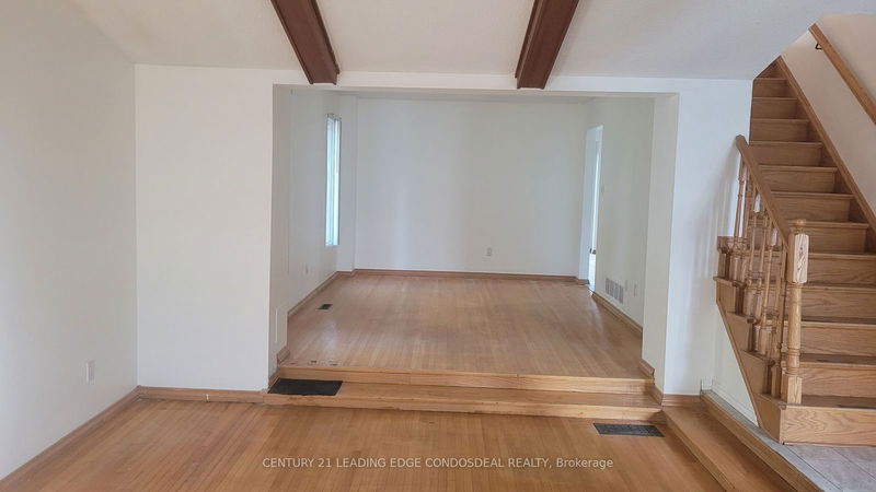home for lease on 219 Huntsmill Boulevard