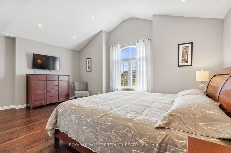 65 Chieftain St  Whitby, L1R 3C2 | Image 18