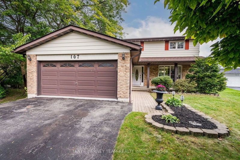 167 Woodlane Crt  Oshawa, L1G 6Y5 | Image 2