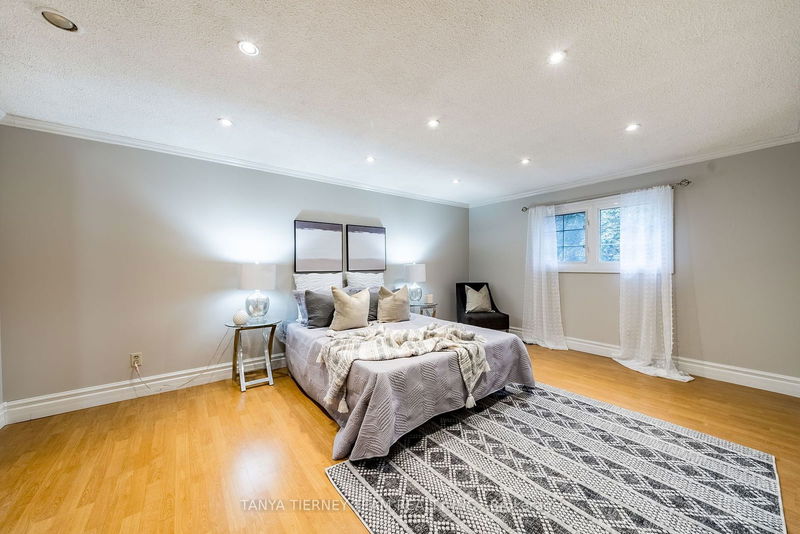 167 Woodlane Crt  Oshawa, L1G 6Y5 | Image 24