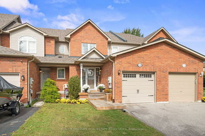 152 Richfield Sq  Clarington, L1E 3G3 | Image 1