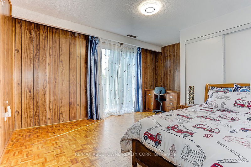 31 Lambeth Sq  Toronto, M1W 3B3 | Image 26