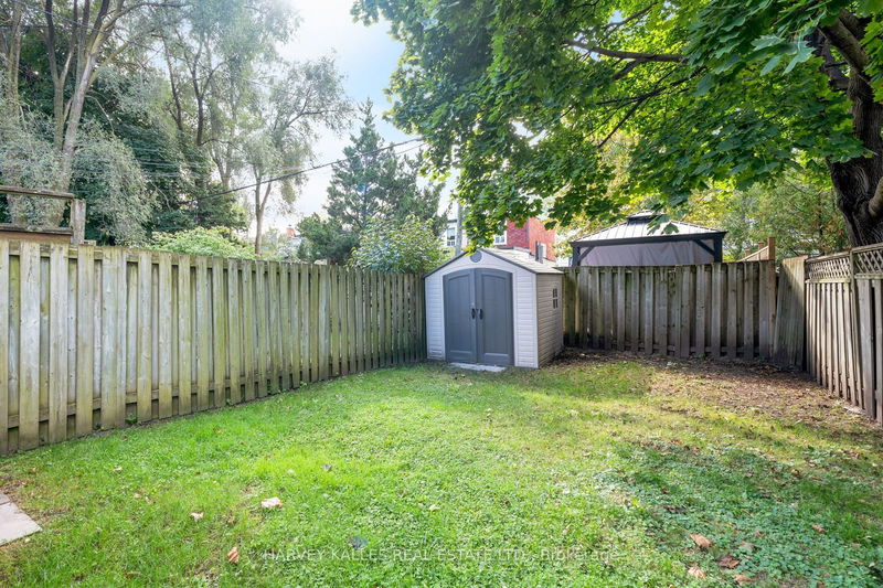 20 Cedarvale Ave  Toronto, M4C 4J4 | Image 38