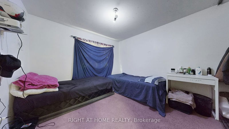  18 - 11 Livonia Pl  Toronto, M1E 4W5 | Image 24