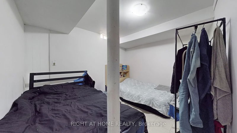  18 - 11 Livonia Pl  Toronto, M1E 4W5 | Image 27