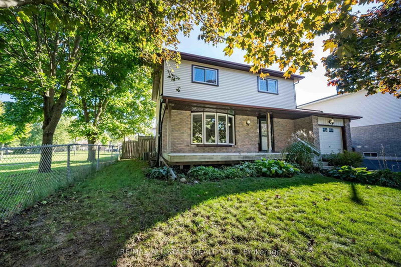 90 Chester Cres  Scugog, L9L 1K8 | Image 2