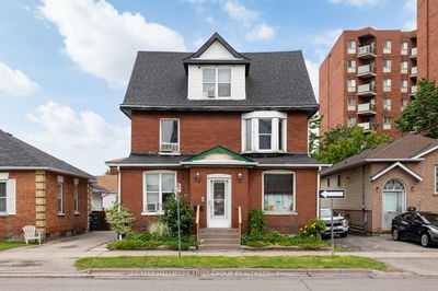 156 Centre St S Oshawa, L1H 4A4 | Image 1