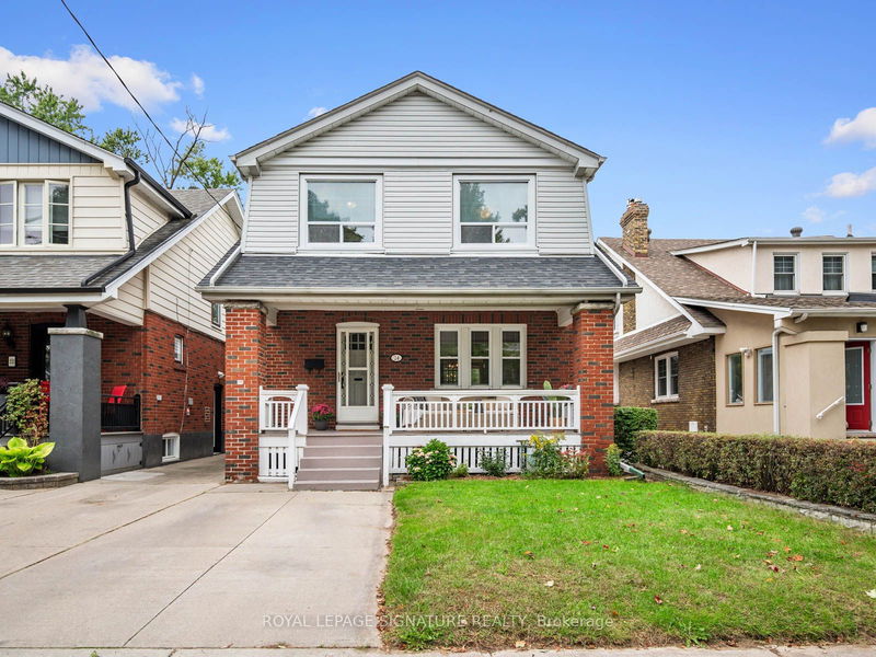 24 Chilton Rd  Toronto, M4J 3C8 | Image 2