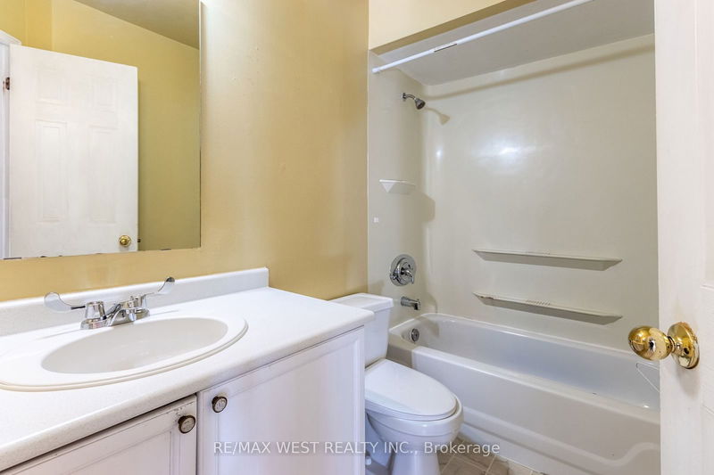  18 - 6157 Kingston Rd  Toronto, M1C 4Z3 | Image 15