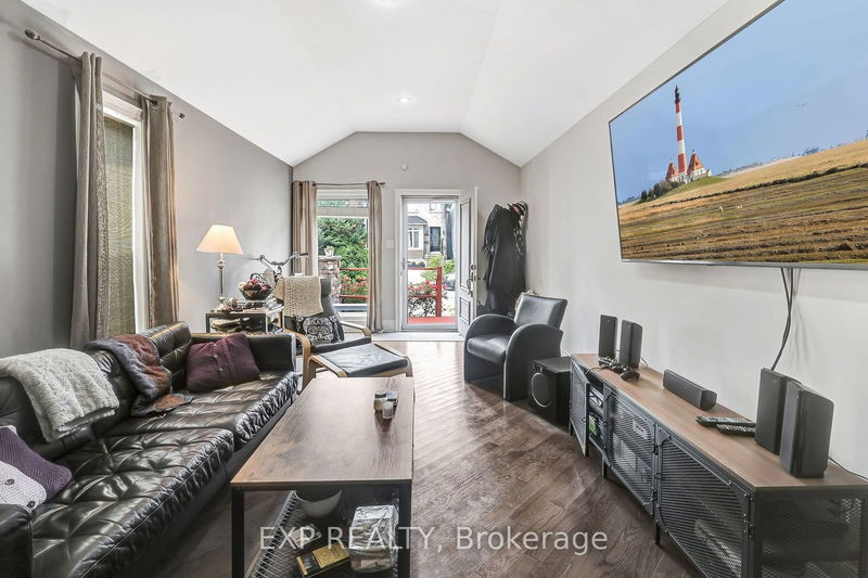 169 King Edward Ave  Toronto, M4C 5J7 | Image 2