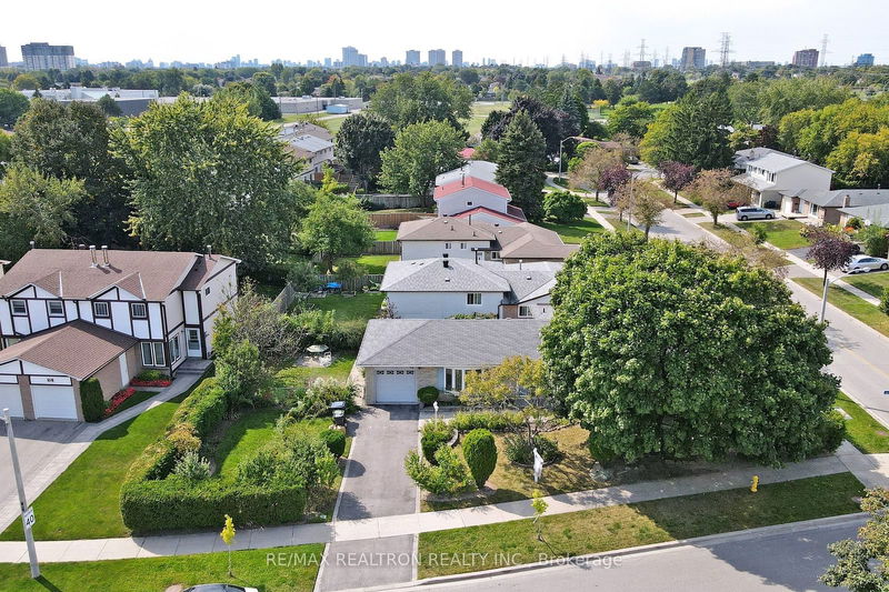 66 La Peer Blvd  Toronto, M1W 2G5 | Image 39