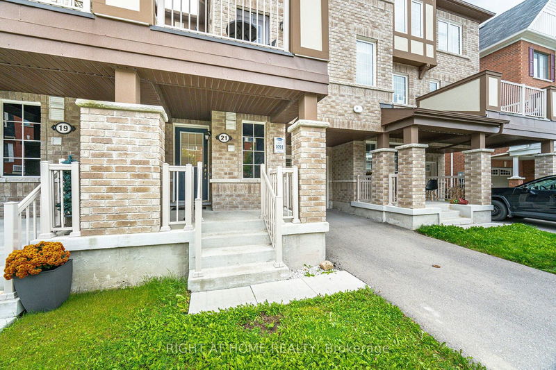 21 Bluegill Cres  Whitby, L1P 0E4 | Image 3