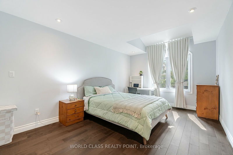 41 Howarth Ave  Toronto, M1R 1H3 | Image 27