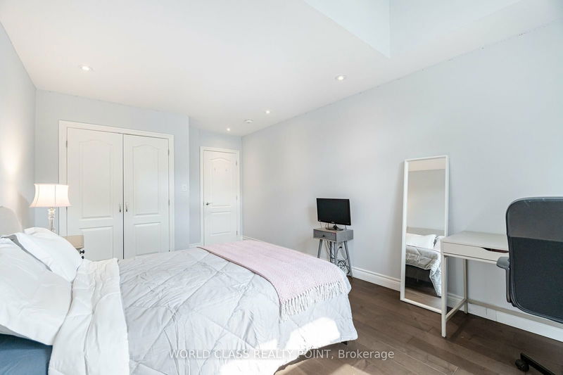 41 Howarth Ave  Toronto, M1R 1H3 | Image 30