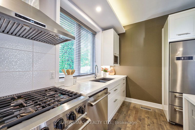 30 Samya Crt  Toronto, M1R 2A5 | Image 11