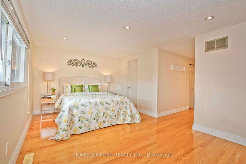 100 Nettlecreek Cres  Toronto, M1V 4K9 | Image 15