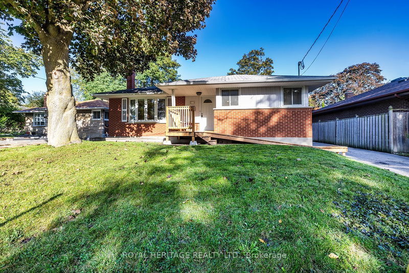 307 Dover St  Oshawa, L1G 6G7 | Image 1