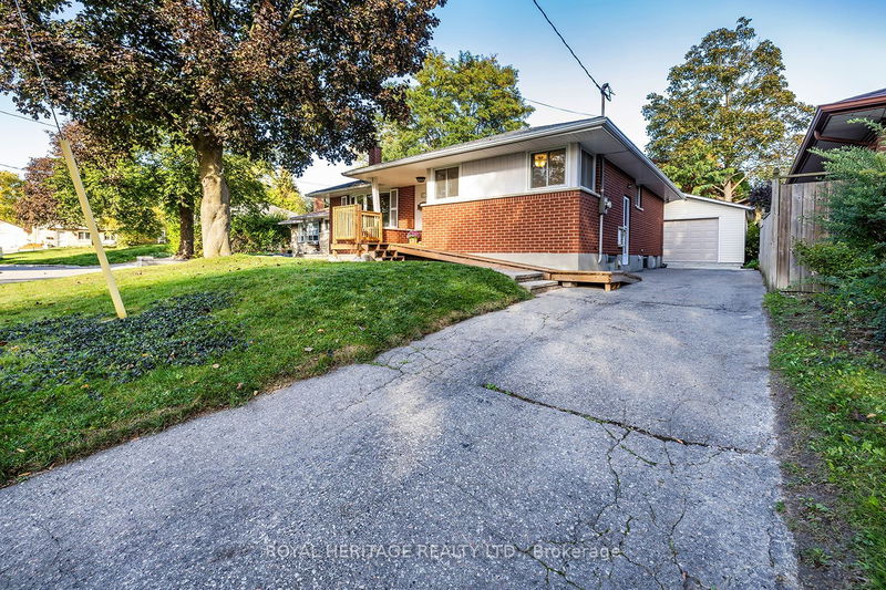 307 Dover St  Oshawa, L1G 6G7 | Image 3