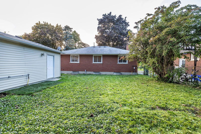 307 Dover St  Oshawa, L1G 6G7 | Image 30