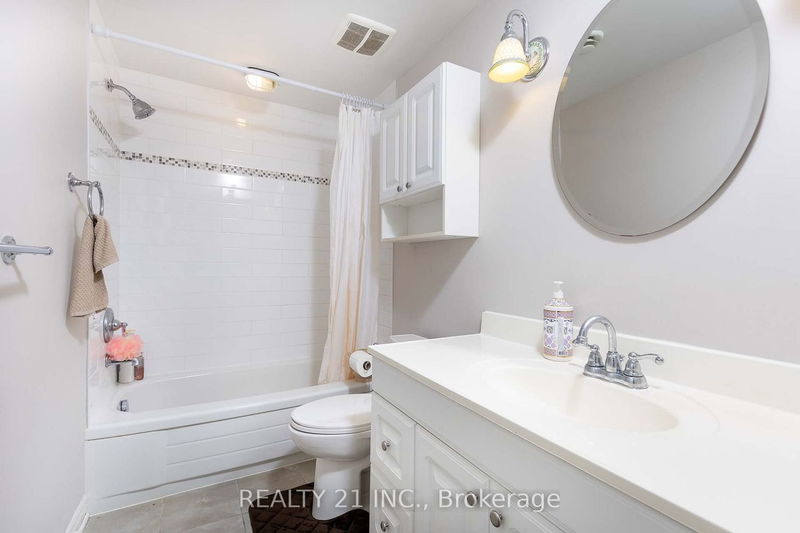 115 Christena Cres  Ajax, L1S 6A4 | Image 33