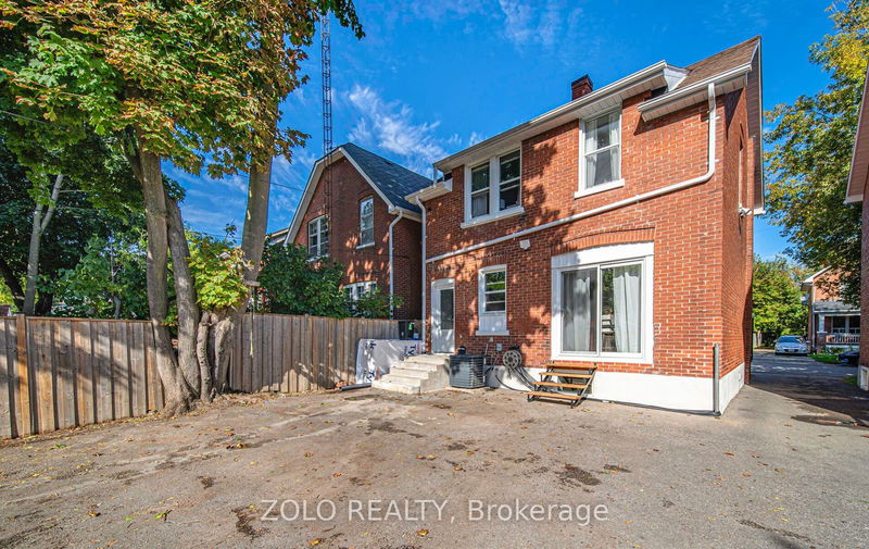 157 Agnes St  Oshawa, L1G 1V3 | Image 21