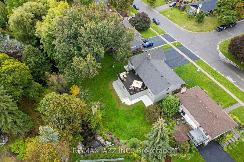 791 Oshawa Blvd N Oshawa, L1G 5V1 | Image 32