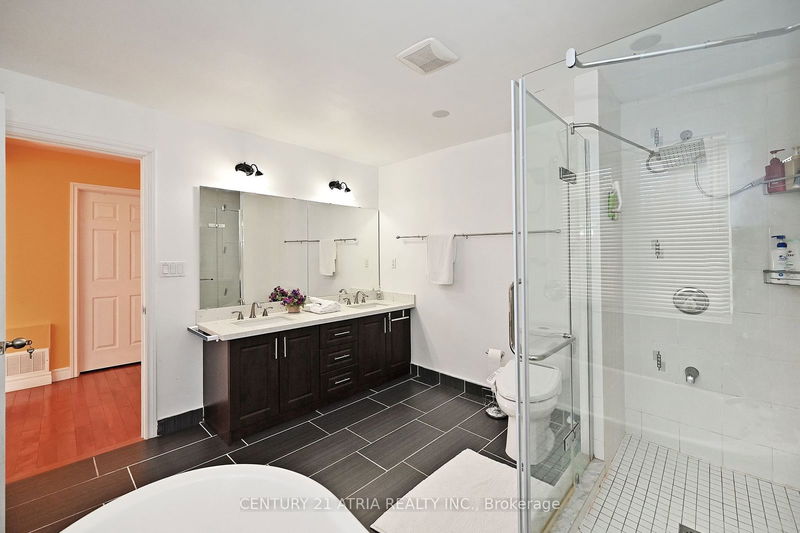 25 Crosland Dr E Toronto, M1R 4M6 | Image 25