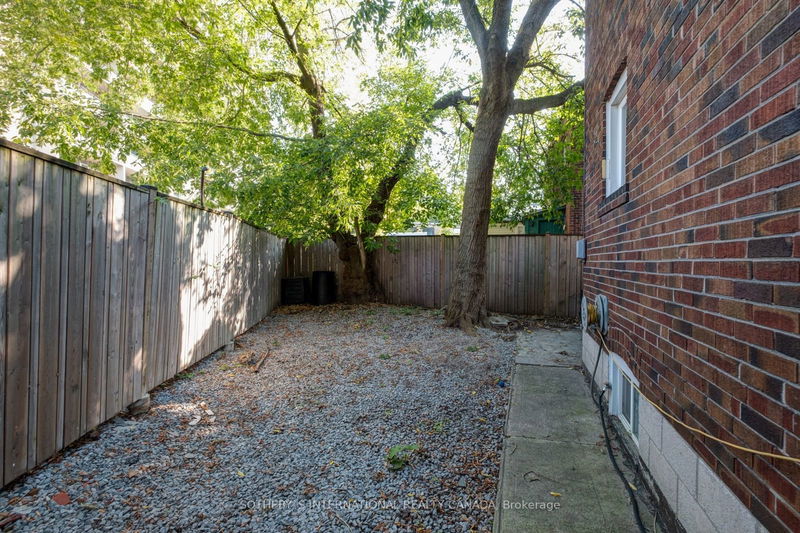 1173 Broadview Ave  Toronto, M4K 2S8 | Image 20