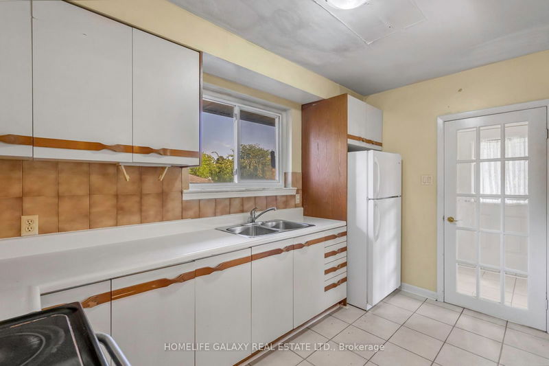 22 Denver Pl  Toronto, M1H 2P1 | Image 13