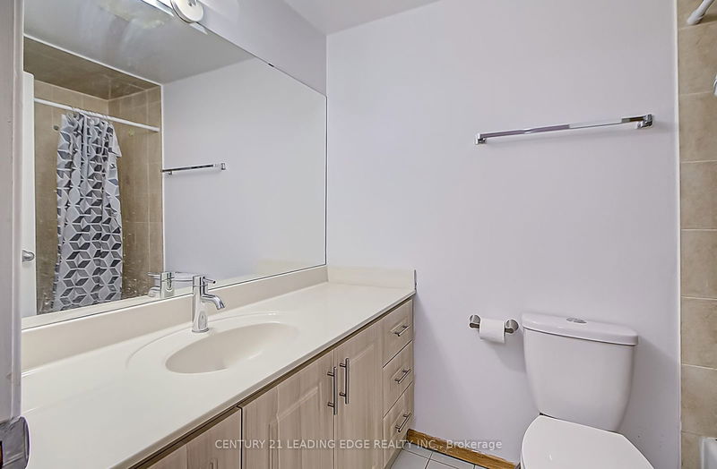 18 O'halloran Cres  Toronto, M1V 2C3 | Image 27