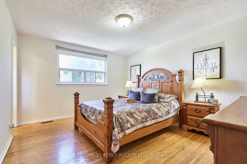 3 Farmington Cres  Toronto, M1S 1E9 | Image 14