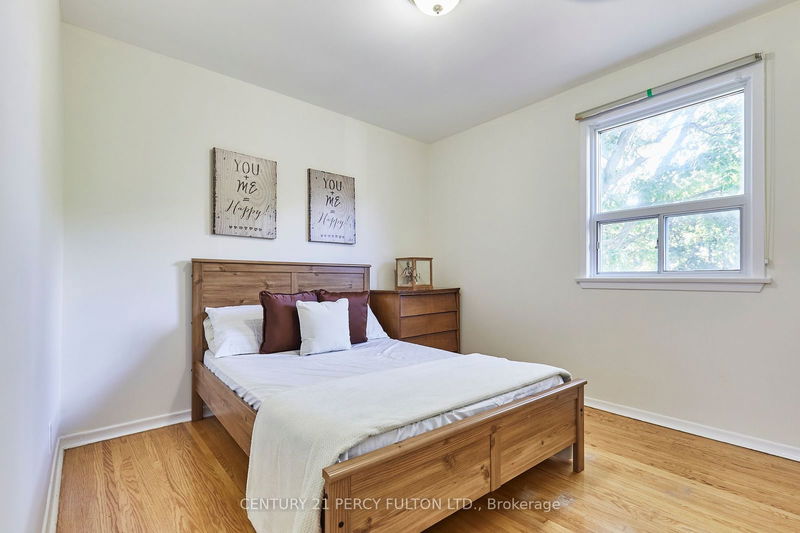 3 Farmington Cres  Toronto, M1S 1E9 | Image 17