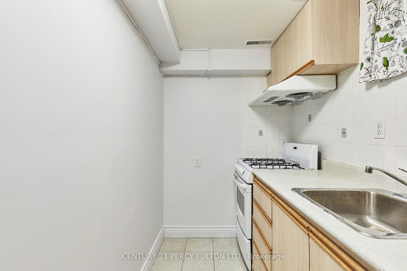 3 Farmington Cres  Toronto, M1S 1E9 | Image 23