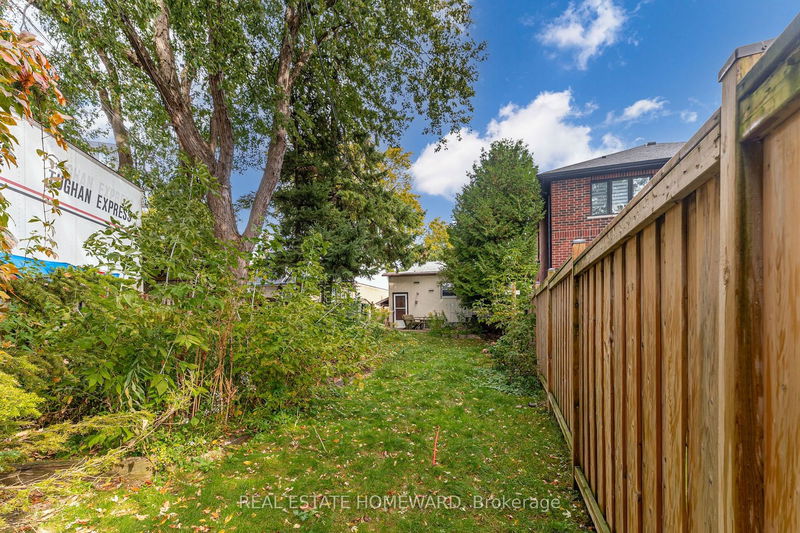 146 Gradwell Dr  Toronto, M1M 2N2 | Image 29