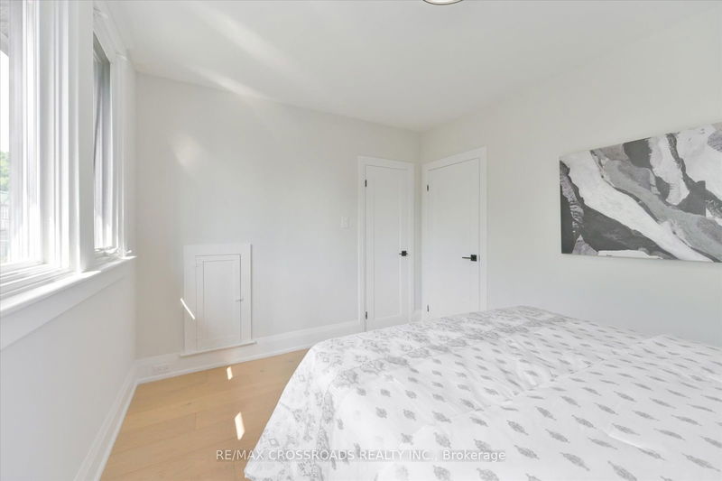 3 Haig Ave  Toronto, M1N 2W2 | Image 18