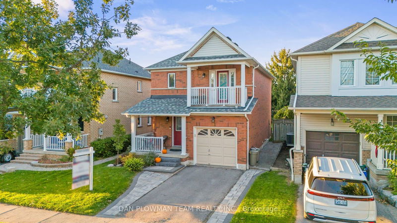 12 Breakwater Dr  Whitby, L1N 9R7 | Image 1