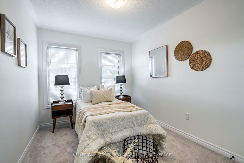 184 Honey Crisp Lane  Clarington, L1C 7H7 | Image 15