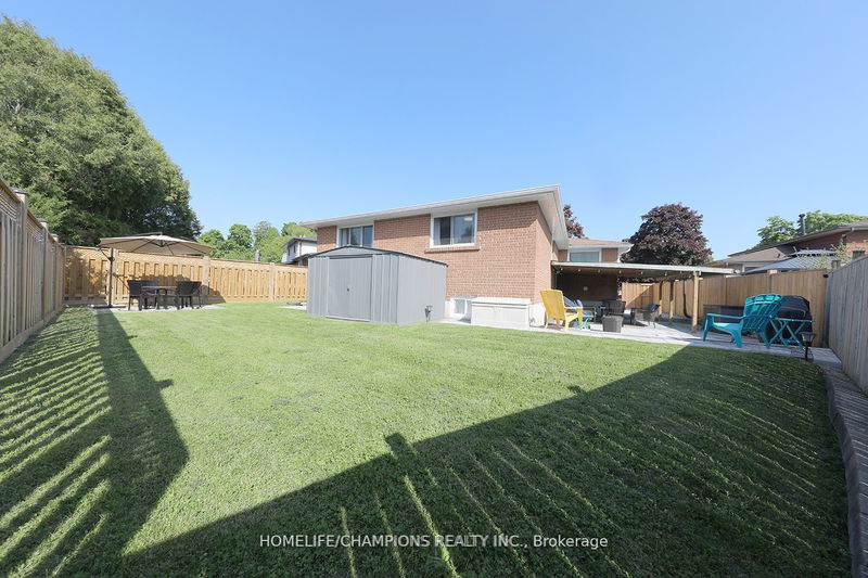 646 Chancery Crt  Oshawa, L1G 6P8 | Image 26