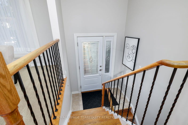 165 Londonderry St  Oshawa, L1J 6Z2 | Image 19