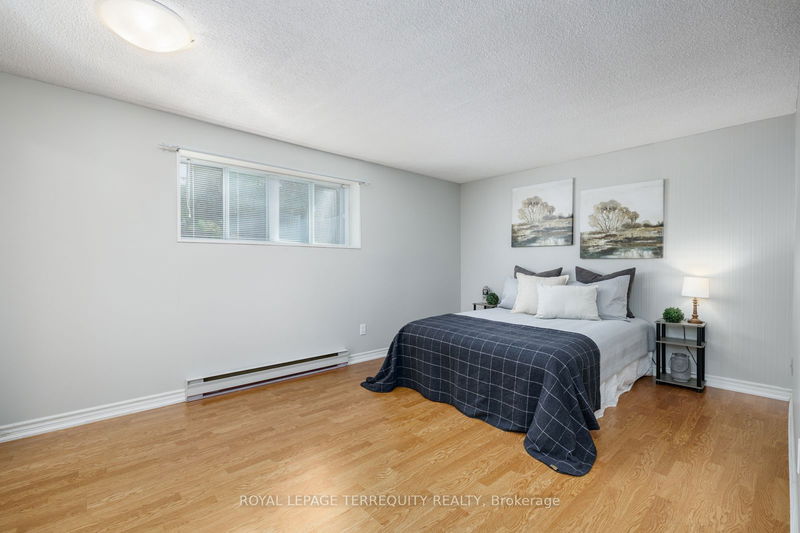 165 Londonderry St  Oshawa, L1J 6Z2 | Image 21