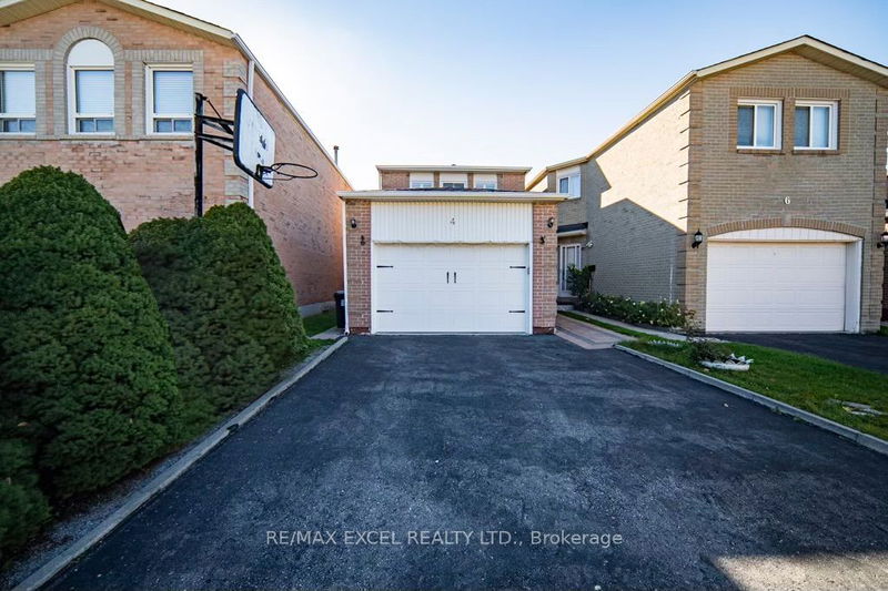 4 Flatwoods Dr  Toronto, M1V 4H4 | Image 3