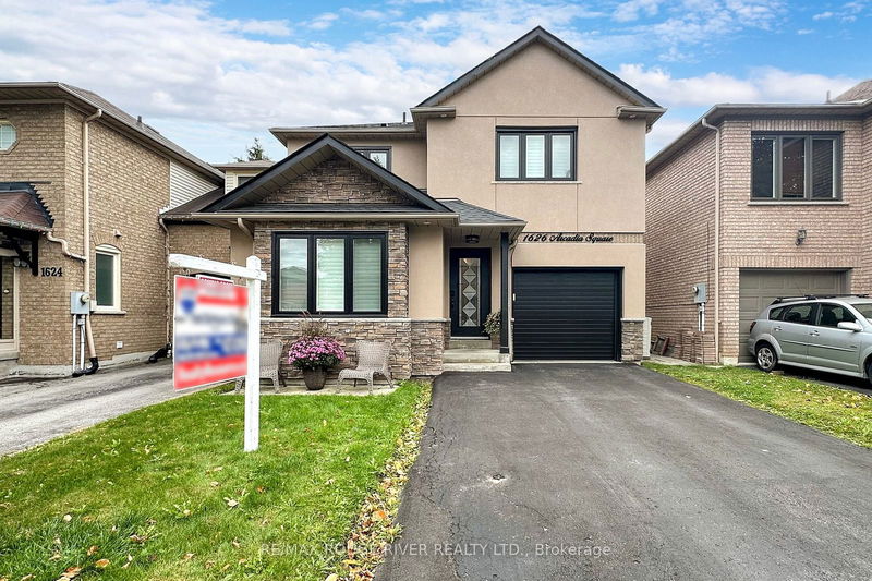 1626 Arcadia Sq  Pickering, L1V 6W3 | Image 1