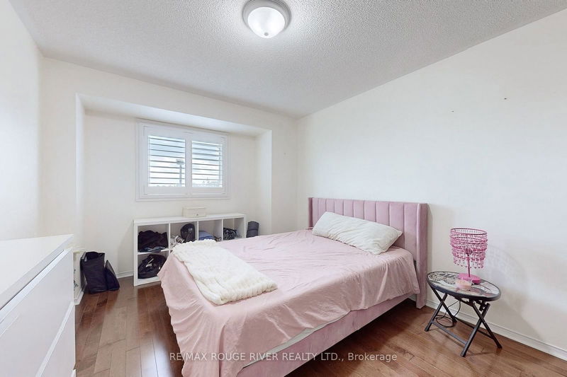 1626 Arcadia Sq  Pickering, L1V 6W3 | Image 12