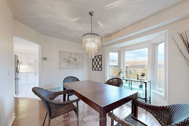 1626 Arcadia Sq  Pickering, L1V 6W3 | Image 5